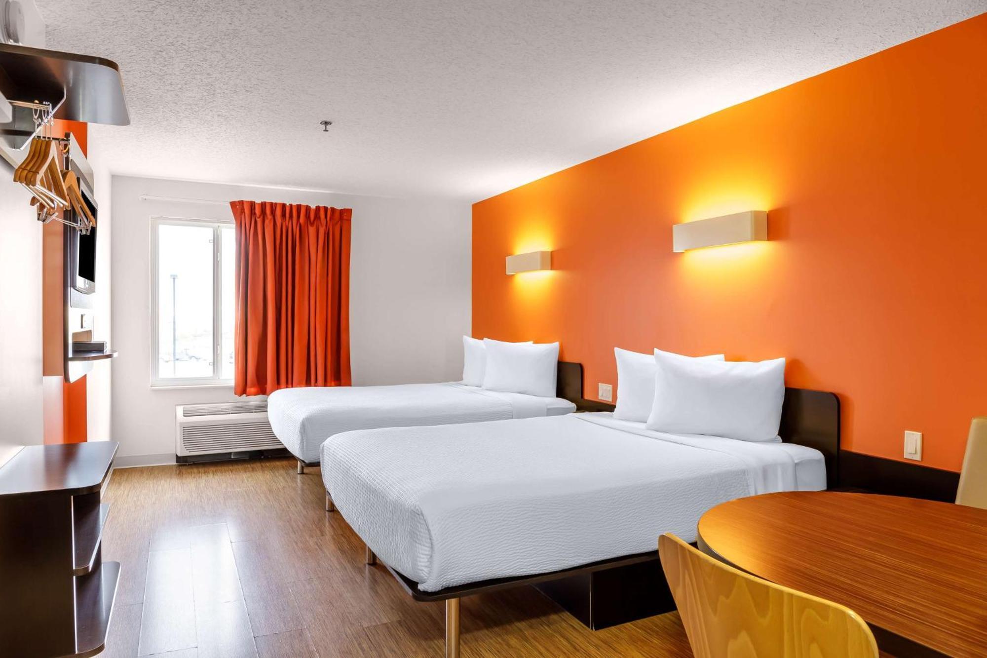 Motel 6-Swift Current, Sk Zewnętrze zdjęcie